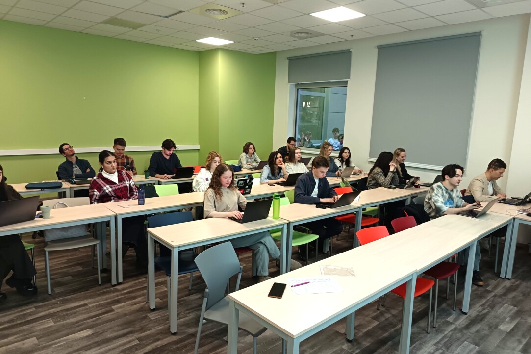 Работа во время и после бакалавриата ФГГТ